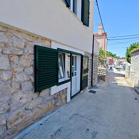 By The Sea Veli Losinj, Losinj - 8031 アパート *